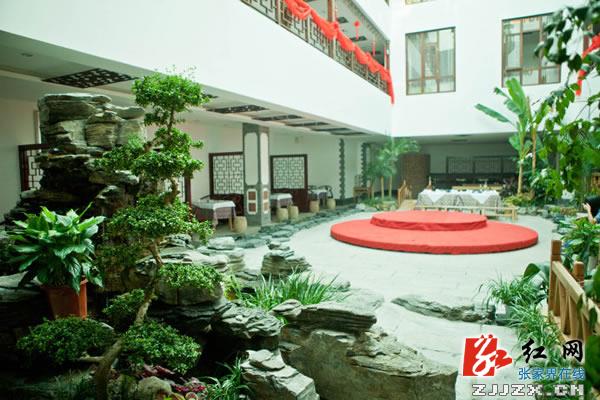 张家界两旅馆给力武陵源第三届全国摄影大展  参赛者可享三厚礼