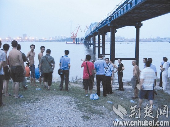 图为：事发现场