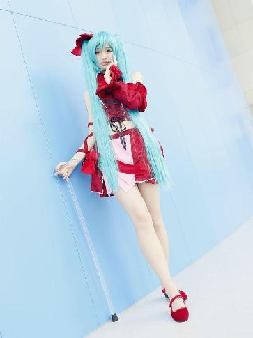 初中生萌妹子COS女神 <em>丝袜美腿</em>抢眼(图)_教育