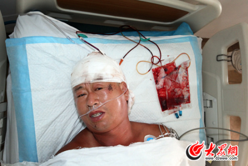 患者已经恢复意识，基本脱离生命危险。杨春卫摄