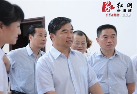 民政部2013年全国人大重点建议办理调研组来潭调研