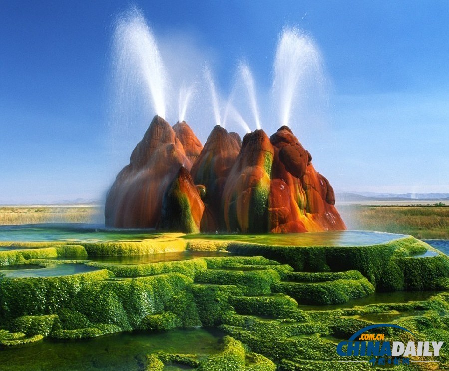 人间仙境:美国内华达沙漠绝美间歇泉(高清组图)