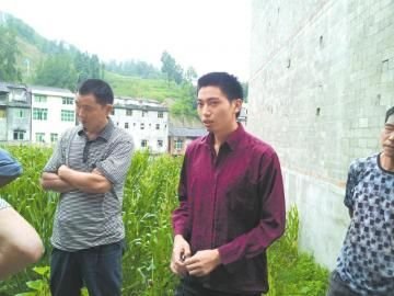 村民为救猪崽殒命沼气池 4邻居帮忙不幸遇难