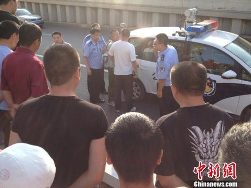 警方介入此事故倪子牮摄