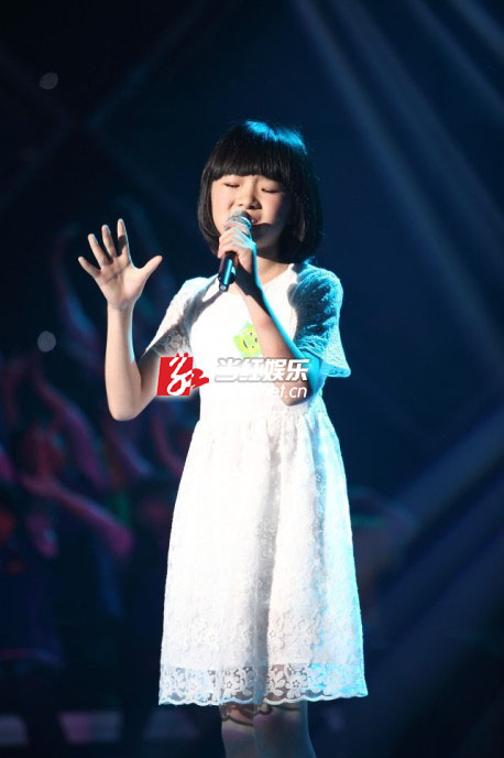 “小王菲”王睿卓带病上阵挑战王菲《天空》