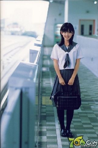 盘点日本高中校园里的制服<em>美少女</em>(组图)_教育