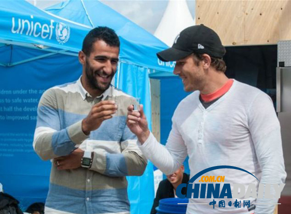 联合国推出“汗水机” 变汗水为饮用水