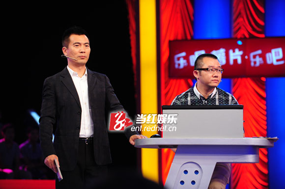 “面试官”黄健翔和“观察员”涂磊