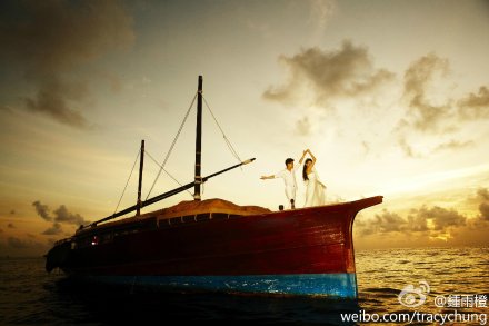 林志颖泰国海边办浪漫婚礼 拍婚照给妻子神秘