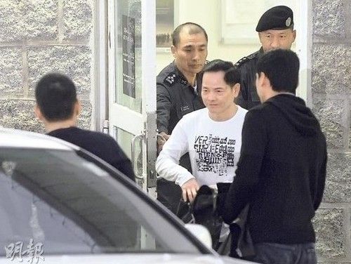 黑帮老大尹国驹欲发展赌业 澳门政府称一视同