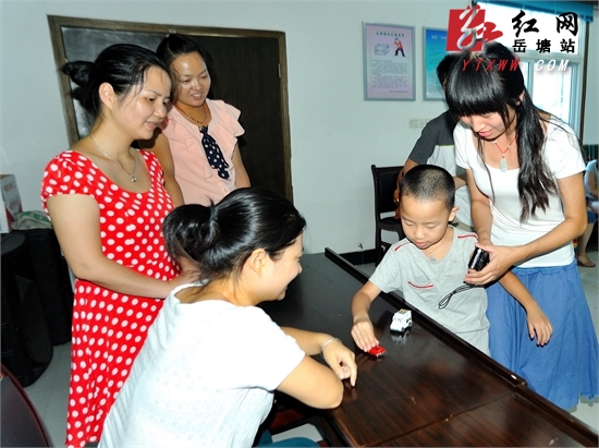 与“星星”对话 网友想“走进”自闭儿的孤独世界