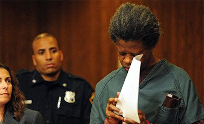 导演性侵5名亲生女儿生下6子 称为保血统纯正(图)