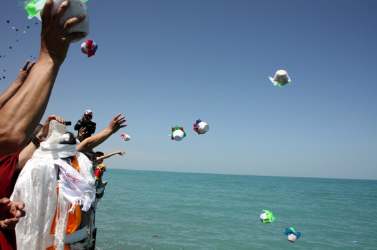 青海湖祭海文化旅游季启动