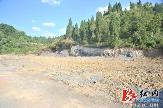 省发改委督察组来张家界市技工学校调研