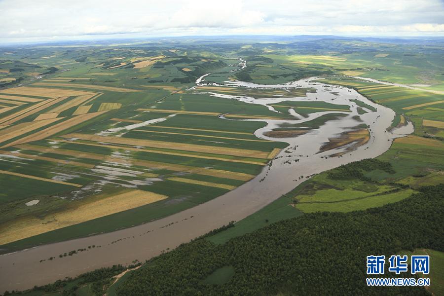 多地村庄、农田被淹 嫩江流域防汛形势严峻(组图)