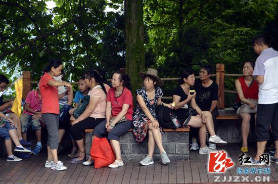 张家界天子山景区旅游接待设施“大提速”