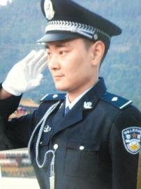四川4名单身警察帅哥报上登信息征女友(图)