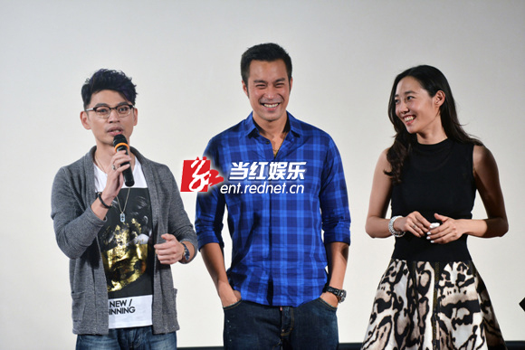 阿KEN搞怪笑翻观众