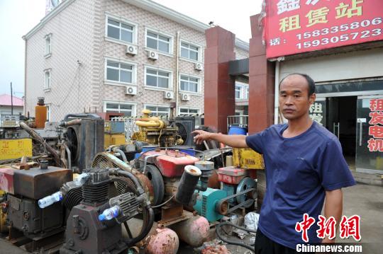 图为山东“淘金者”梁金柱。 翟羽佳 摄