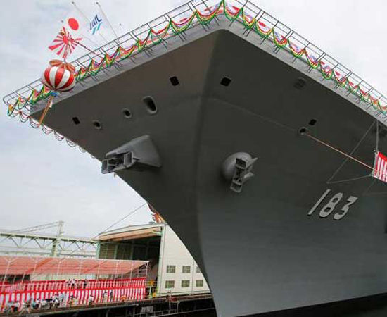 日本出云号准航母