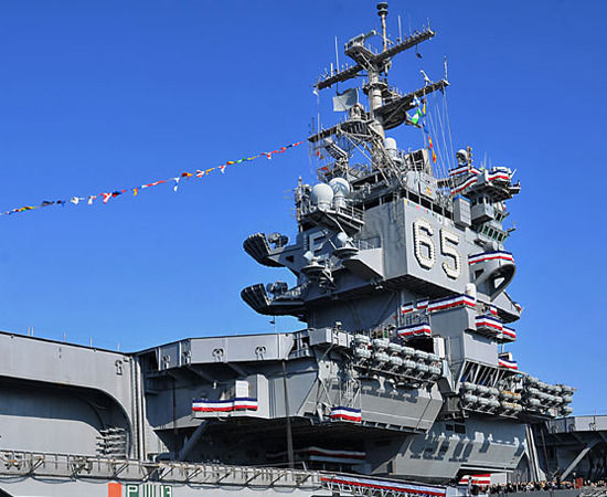 美国“企业”号核动力航母