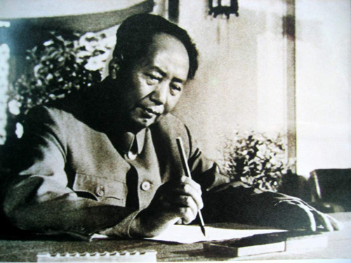 中共领导人用过的笔名:刘少奇曾以字母为笔名