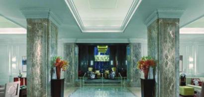 网友曝光刘晓庆结婚酒店内部图。