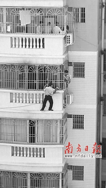 警民合力救下4岁男孩俊俊。