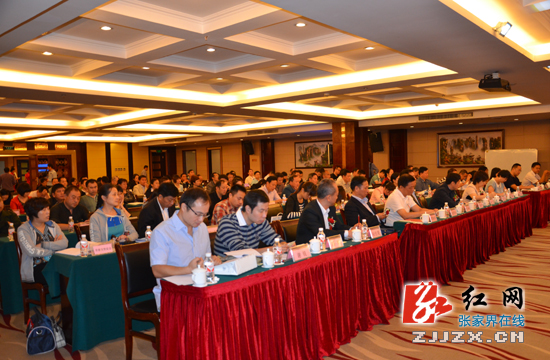 张家界市出口企业在家门口可直接办理“经济国籍”