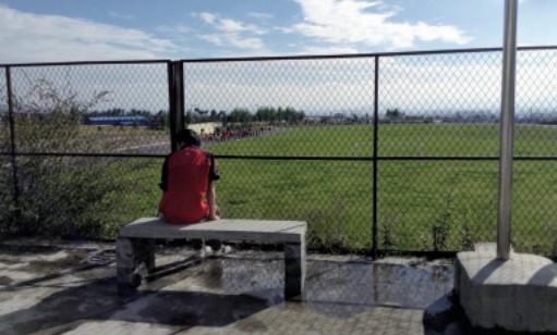 事发当晚,这个球场发生了一场激烈的群殴。