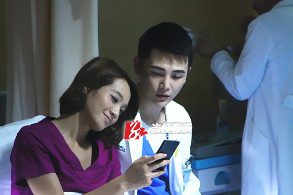 孙坚、朱丹诠释动人爱情