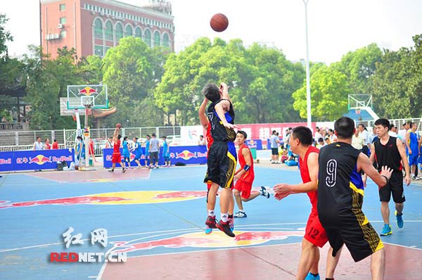 长沙市第八届运动会篮球赛市直机关组三人制篮