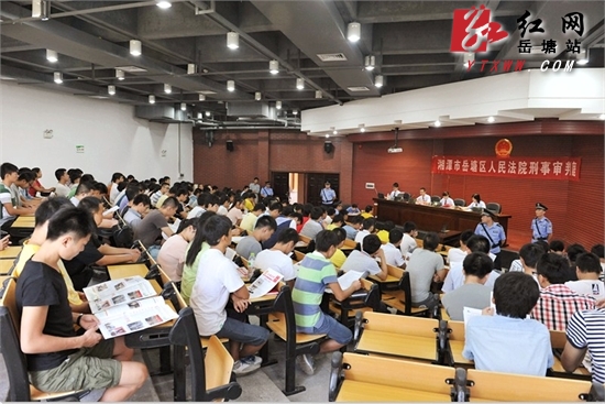 男子酒后盗车获刑