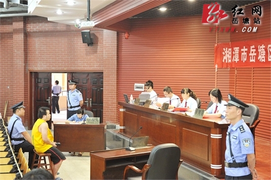 男子酒后盗车获刑
