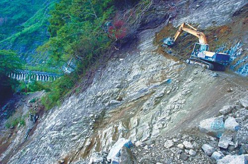 台湾阿里山公路30年天灾史大揭秘(图)