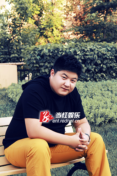 关寅飞