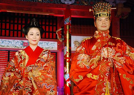 日本冲绳再现琉球王朝时代恭迎中国册封使仪式（网页截图）