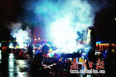 广州11月起禁止炭火烧烤