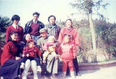 兴威孝行事迹评选候选人:<em>黄菊</em>_房产频道_红网