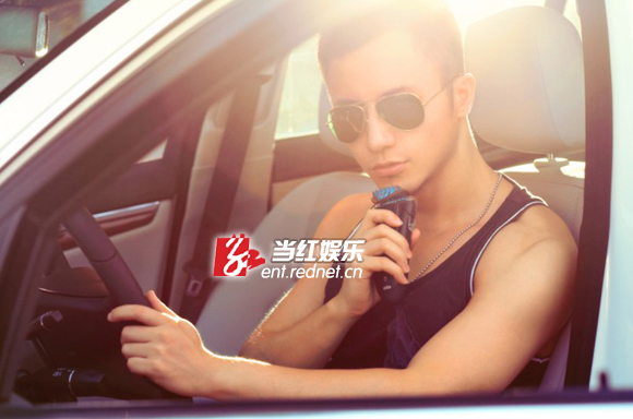 时尚魔头毛毛迅