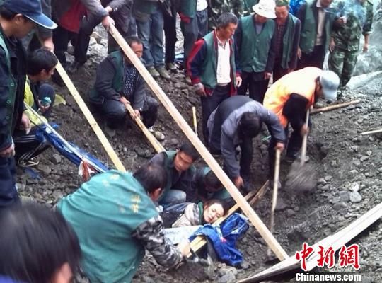 四川海螺沟景区“10.2”道路塌陷导致1人死亡
