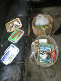 陈大爷留下的小货摊。