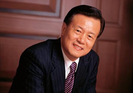 胡润富豪榜第七位:香港世茂集团董事局主席许荣茂