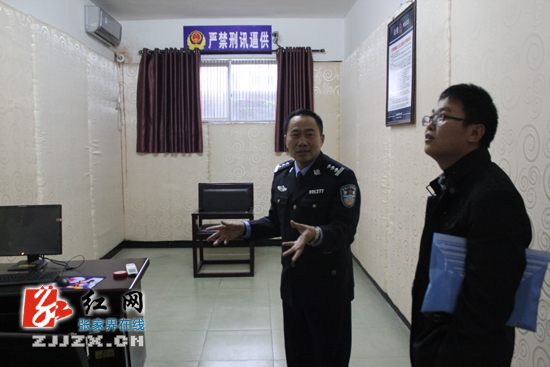 永定公安分局邀请新闻媒体编辑记者当“参谋”