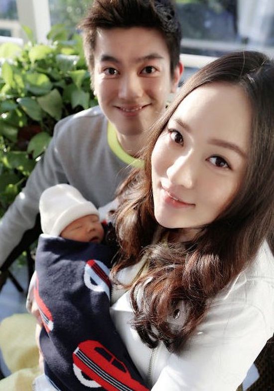 霍思燕全家福（资料图）