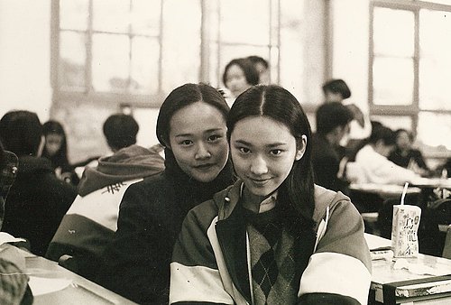 揭待产辣妈吴佩慈：组团拜金 最爱情趣话题