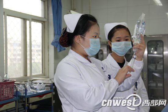 刘秋兰对职业道德的理解很简单—生命至上。