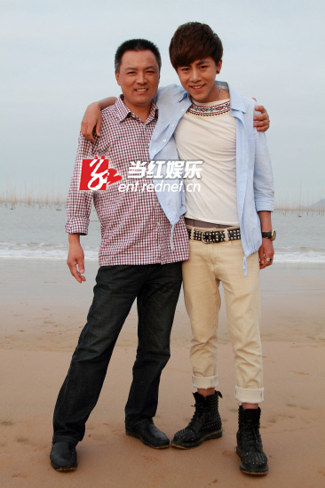 《好爸爸坏爸爸》剧照魏一宁与彭爸爸