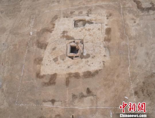 隋炀帝墓高空拍摄全景。　钟欣摄