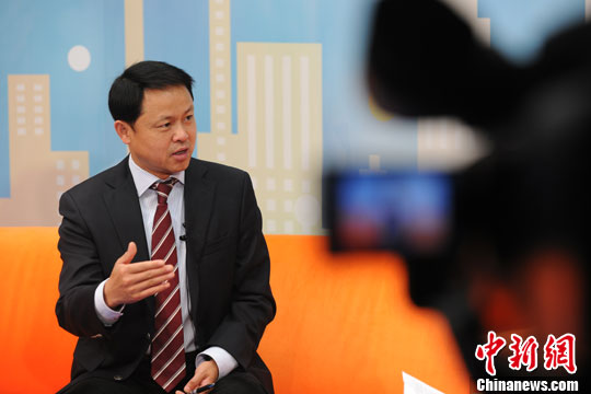 专家称官邸制有助民众对官员监督遏制以房腐败